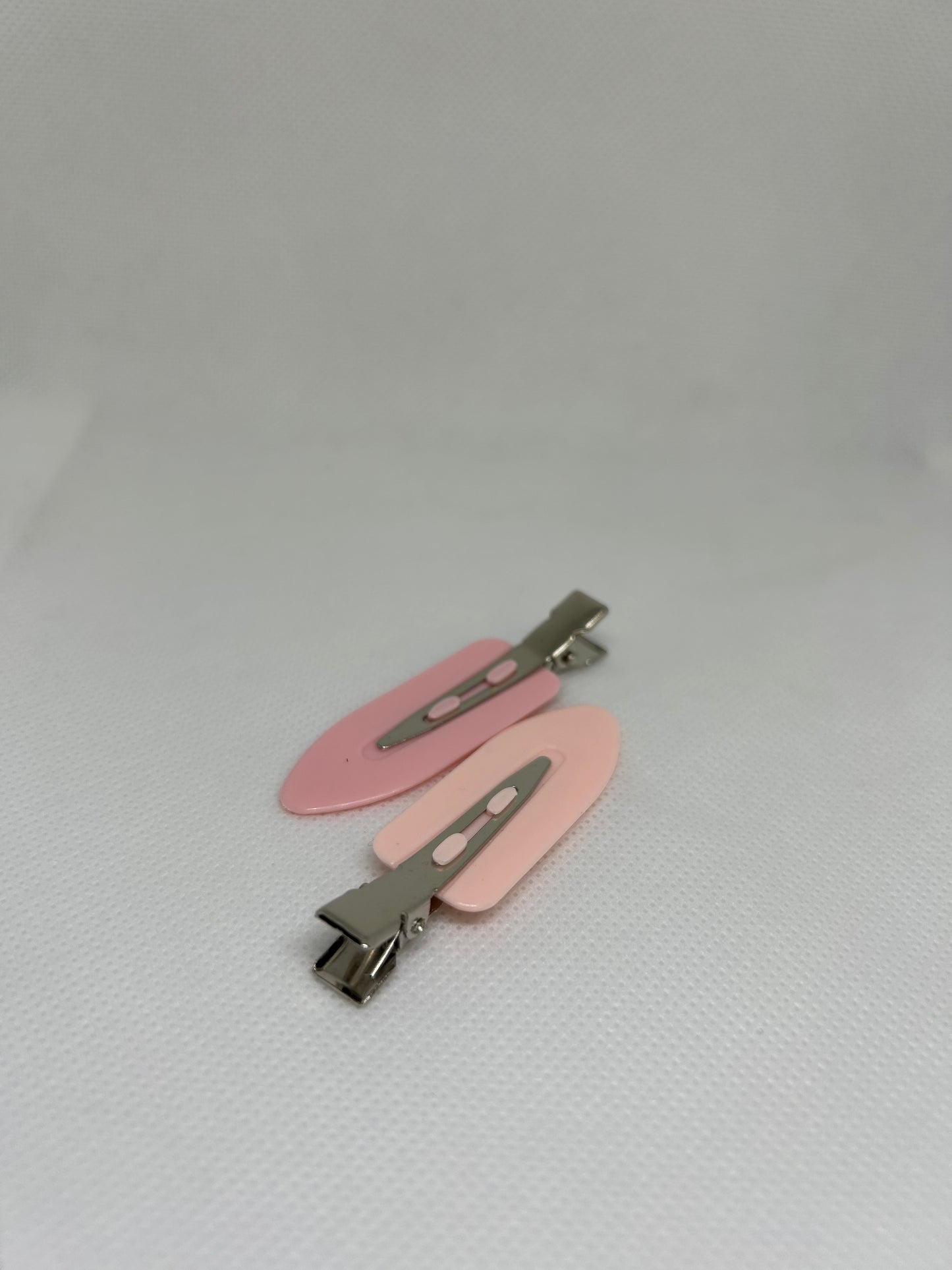 Pinky hairclips